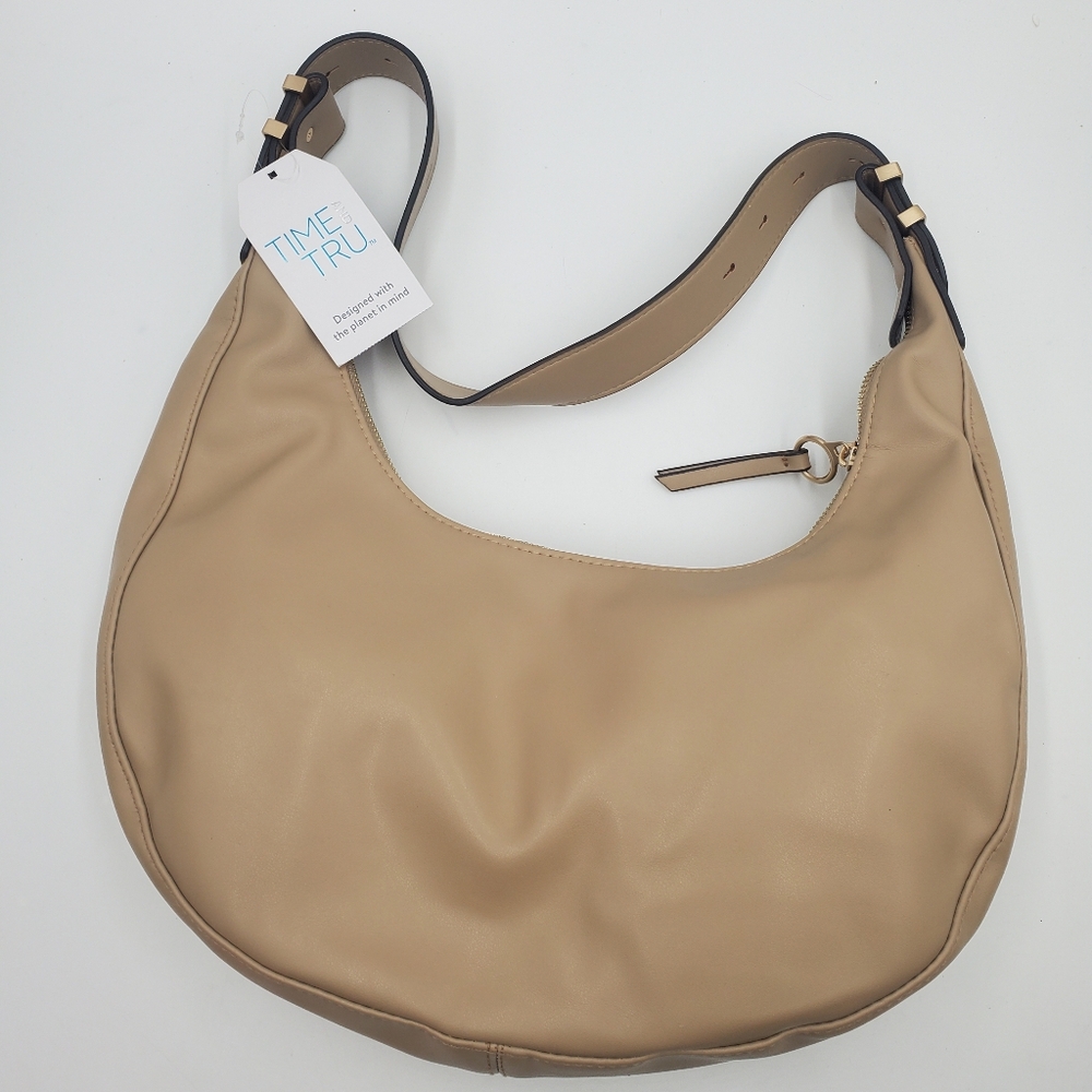 Time and Tru Farah Hobo  Shoulder Strap Handbag Beige With Metal Accents NWT